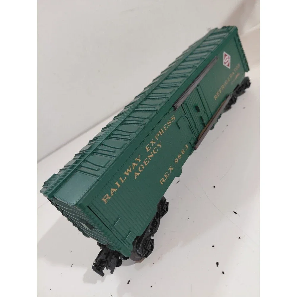 Lionel 6-9863 Electric Train O Gauge Model Railroad Railway Express Reefer Car